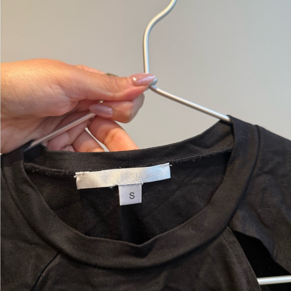 Black Short Sleeve Tee with Cut Out Detail - Size S - Picture 3 of 3